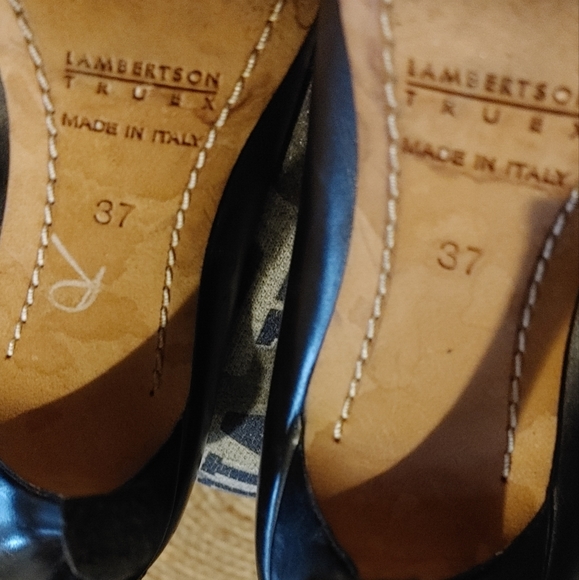 Lambertson Truex Black Leather.Booties Sz.37. 6.5 made in Italy - Picture 6 of 9